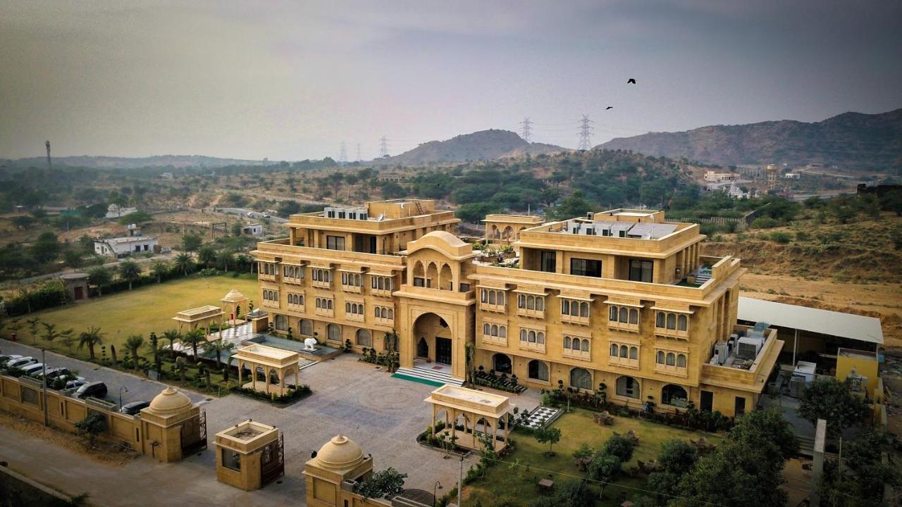 Hotel Sahdev Bagh Pushkar Esterno foto